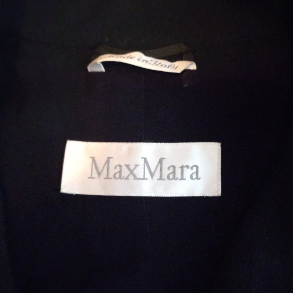 Max Mara Italy 8 single button jacket - Picture 3 of 10